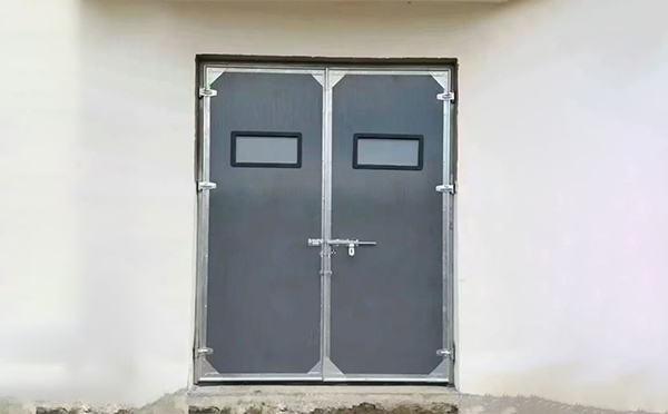 古浪工业门在高温作业区域的运行表现